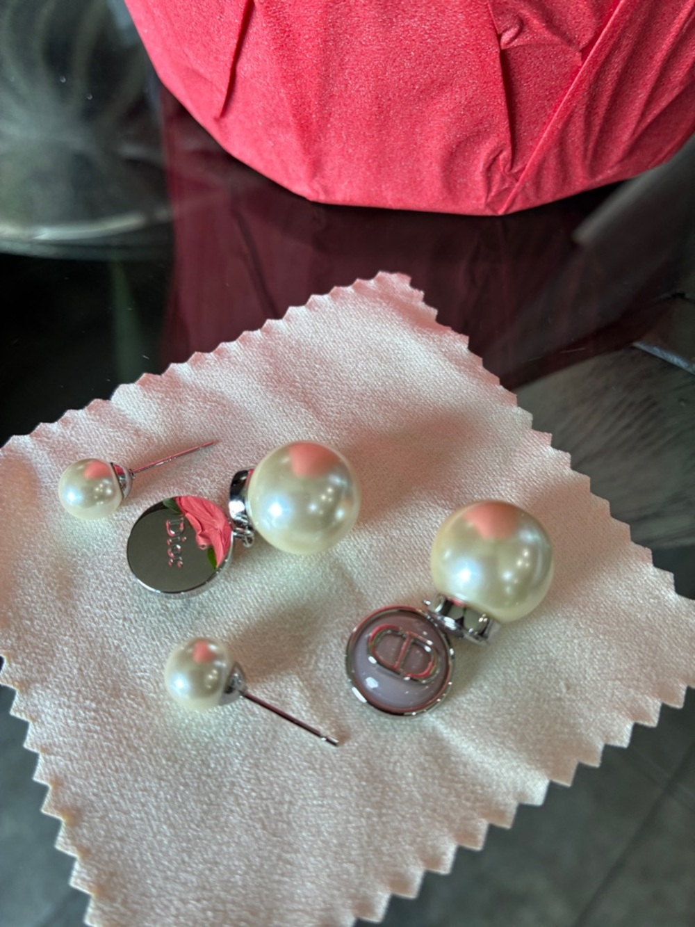 Dior Ivory Pearl Double-Sided CD Logo Earrings - Picture 2 of 3